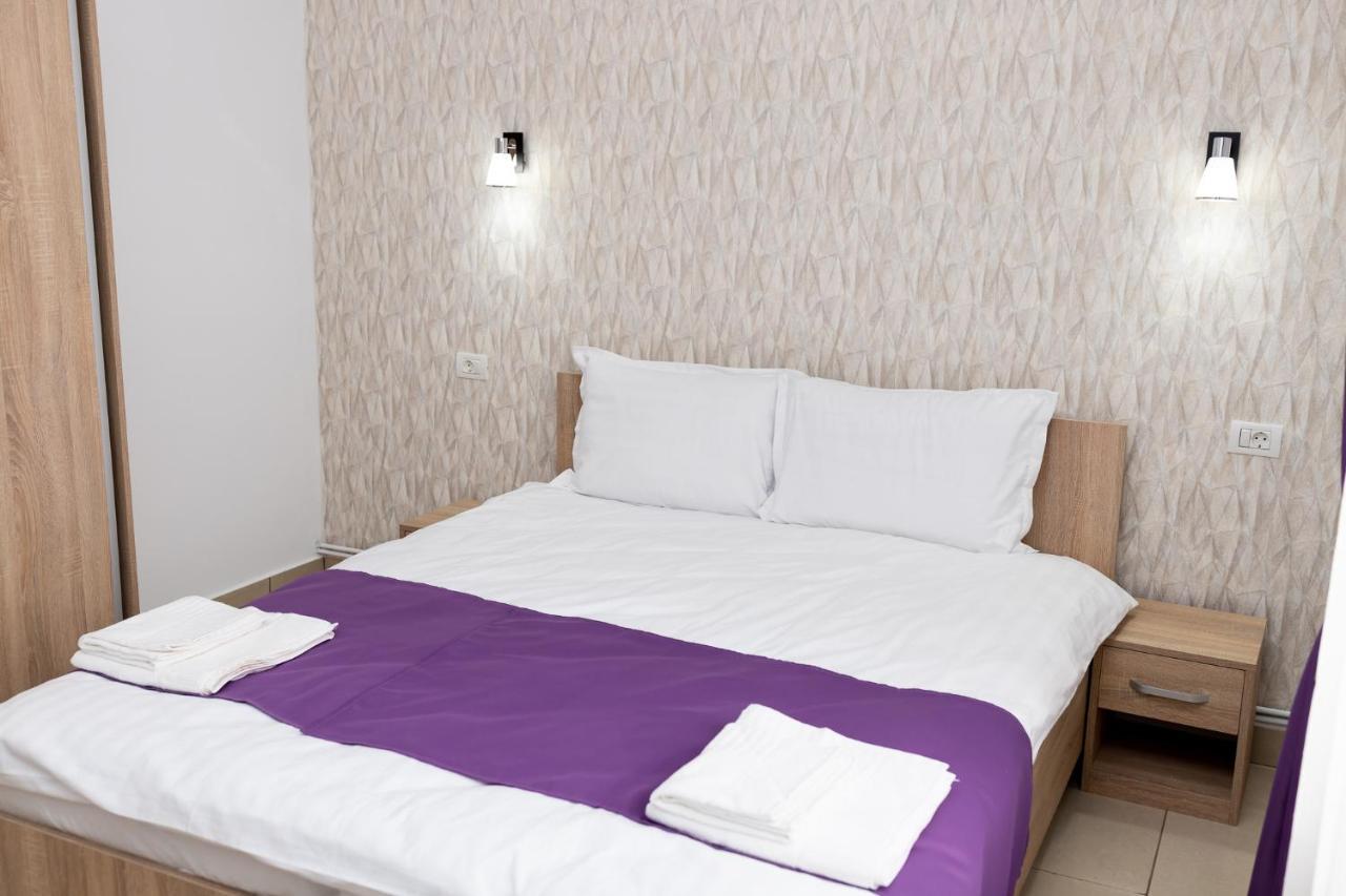 Marconi Guesthouse Hunedoara Luaran gambar