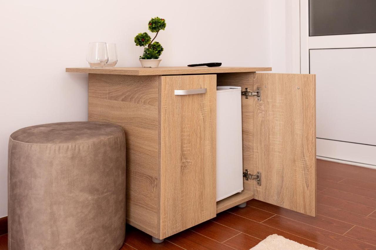 Marconi Guesthouse Hunedoara Luaran gambar