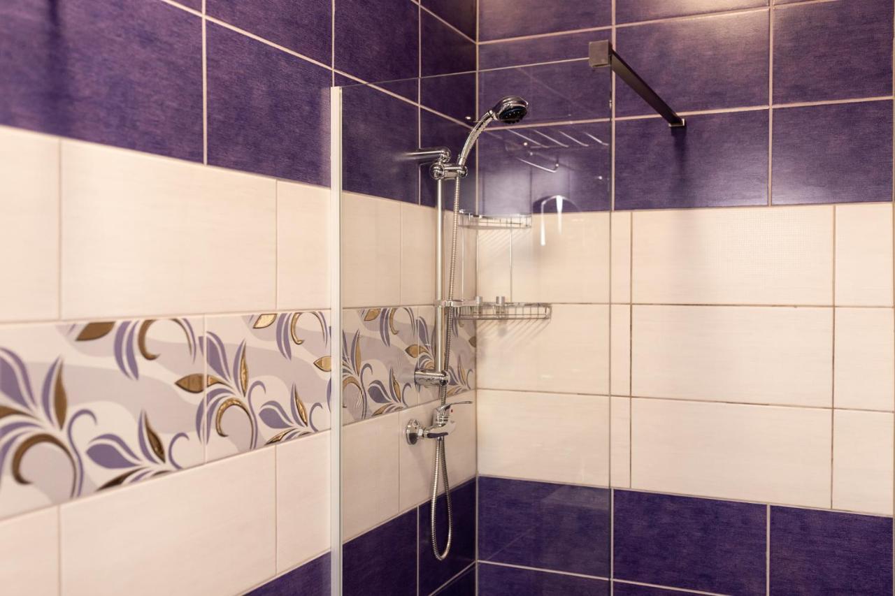 Marconi Guesthouse Hunedoara Luaran gambar