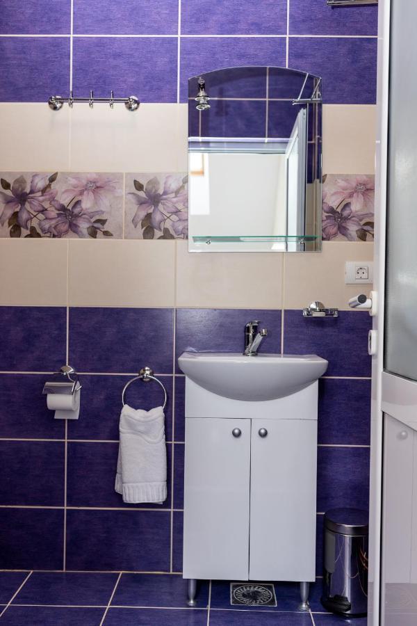 Marconi Guesthouse Hunedoara Luaran gambar