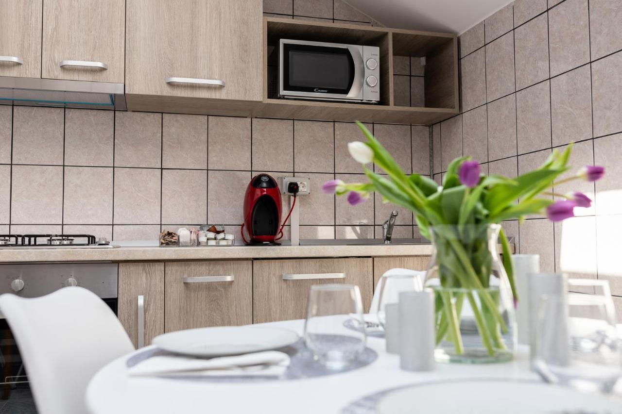 Marconi Guesthouse Hunedoara Luaran gambar