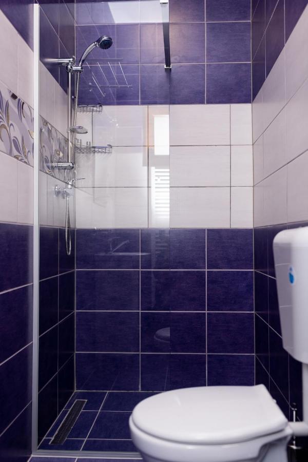 Marconi Guesthouse Hunedoara Luaran gambar